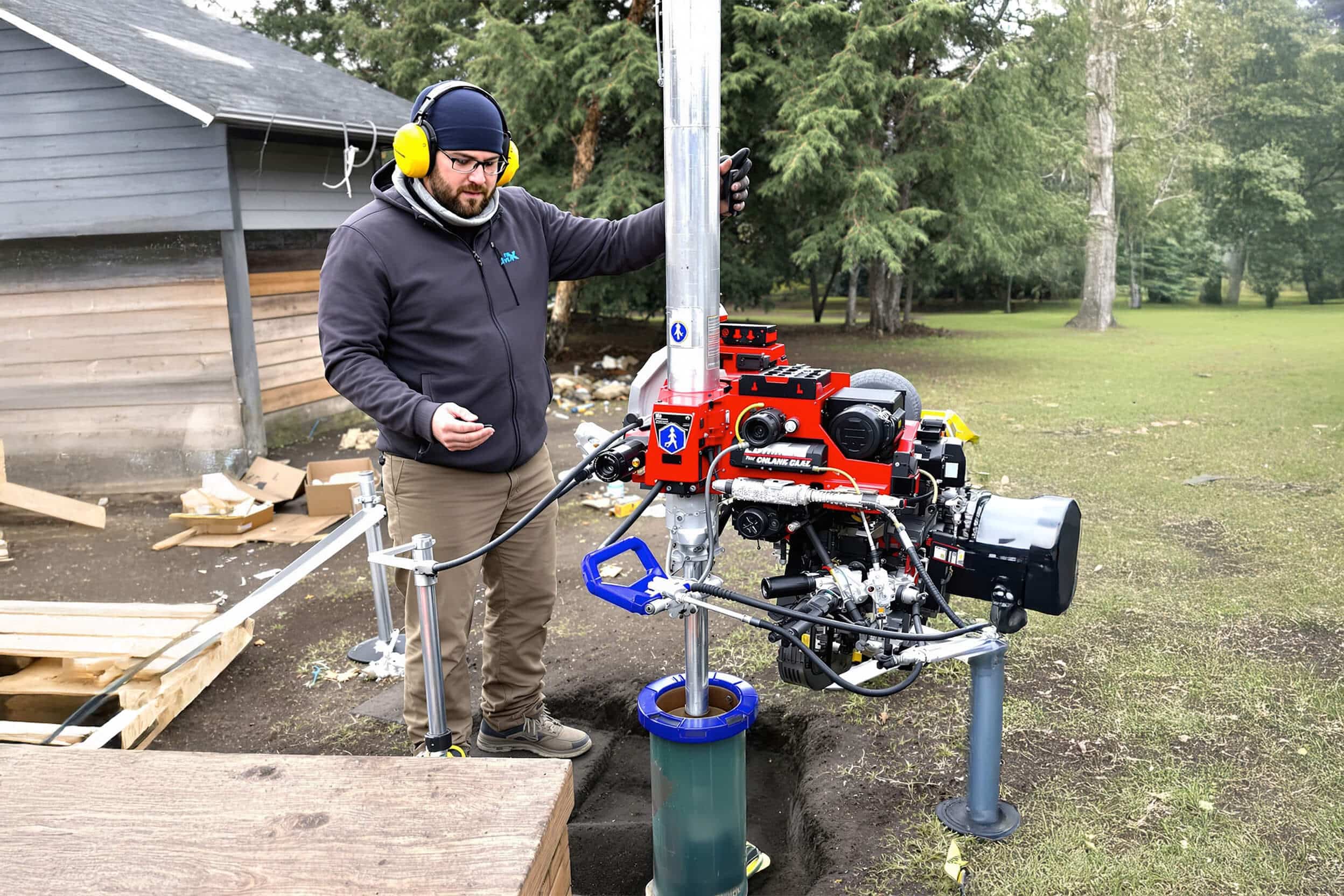 well-water-drill Well drilling rig at a residential property